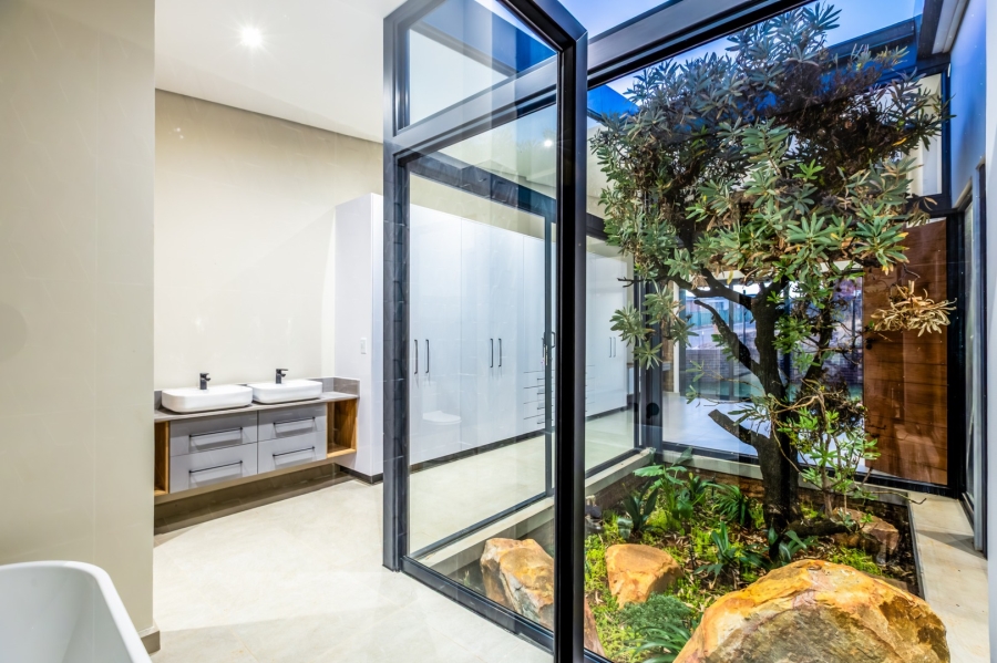 3 Bedroom Property for Sale in Vyfhoek A H North West